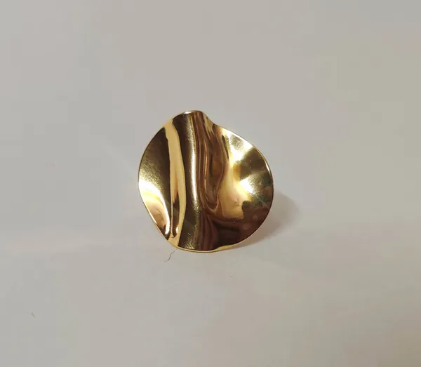 Gold_Eternal_Radiance_Ring_For_Women